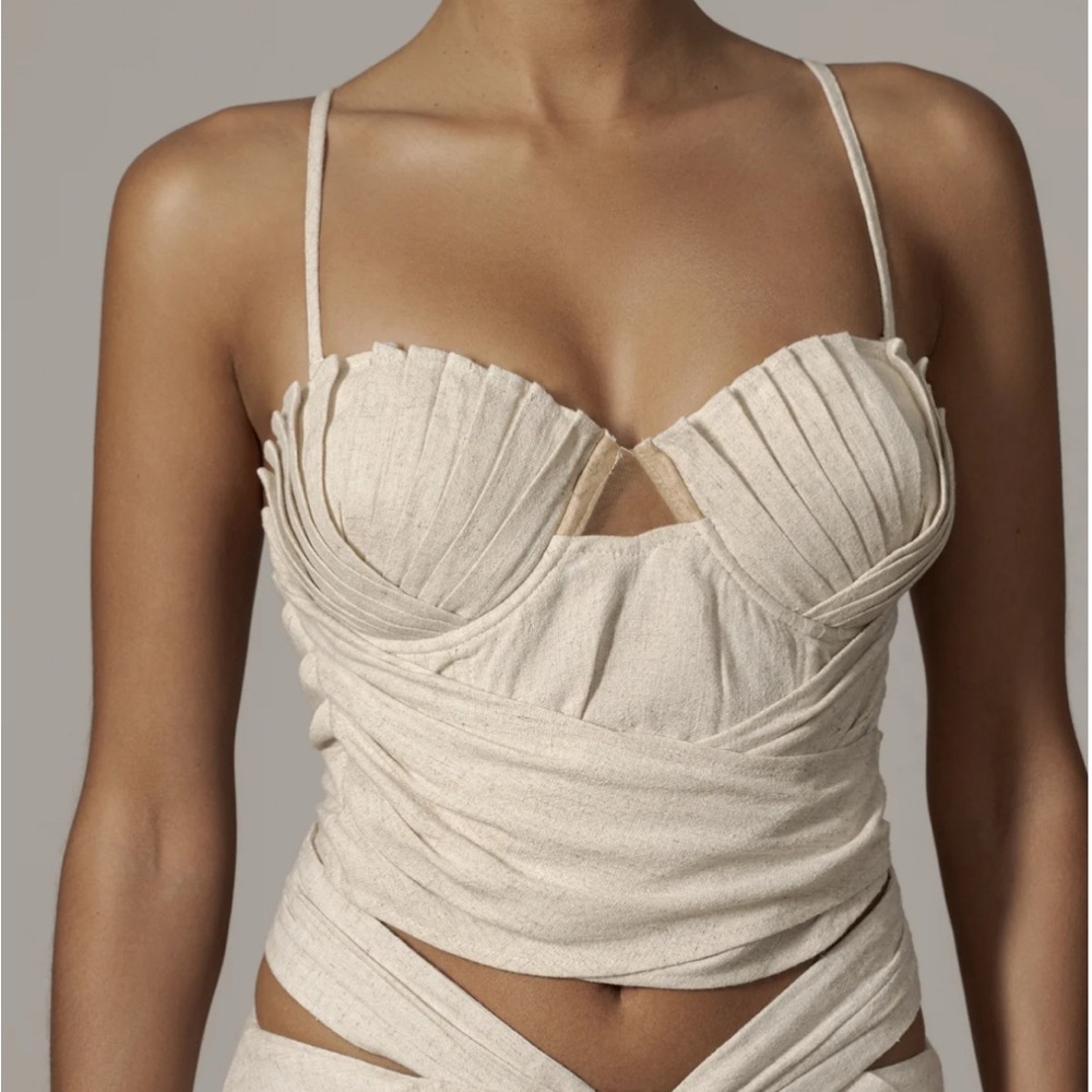 JLUXLABEL Cream Bandeau Top